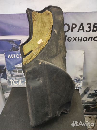 Обшивка багажника Audi 100 C4