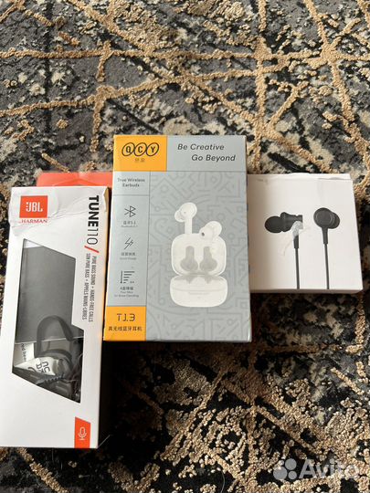 Беспроводные наушники и проводные