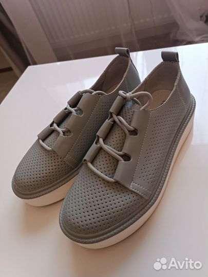 Ботинки женские