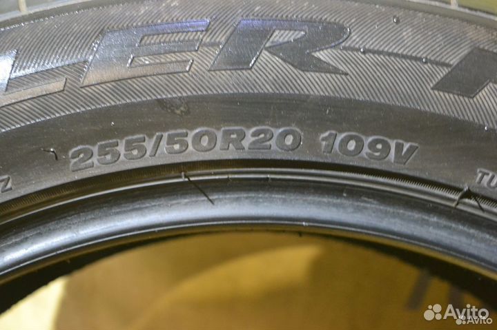 Bridgestone Dueler H/P Sport 255/50 R20