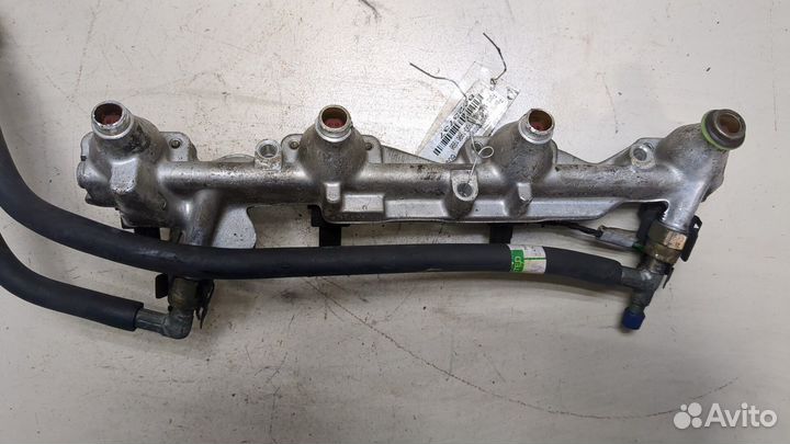 Рампа топливная Ford Mondeo 1, 1996