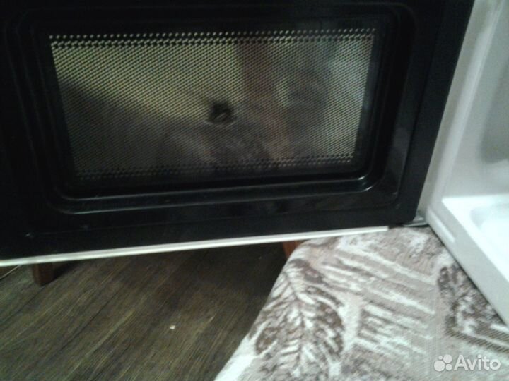 Микроволновая печь (свч) на запчасти