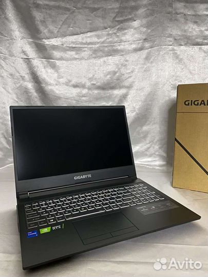 Новый Gigabyte G5 игровой ноутбук 15.6 i5/16/3050