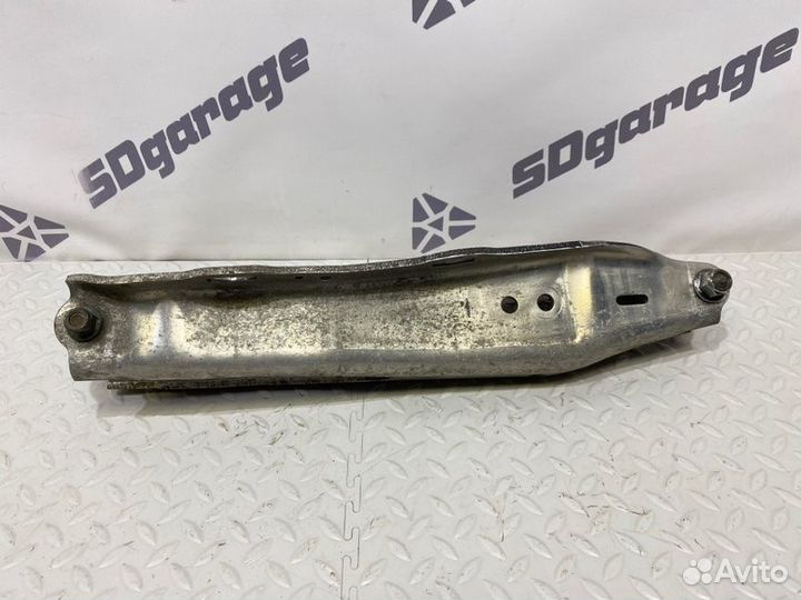 Рычаг подвески нижний задний левый Mercedes