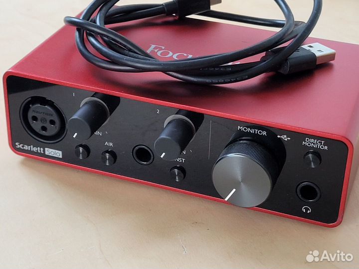 Звуковая карта focusrite scarlett solo 3rd gen