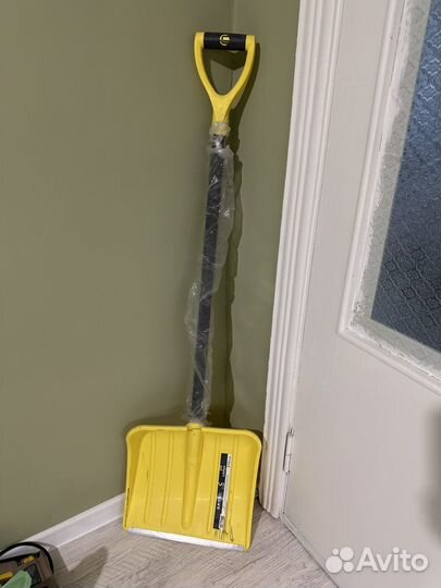 Лопата для уборки снега Эксперт Скиф