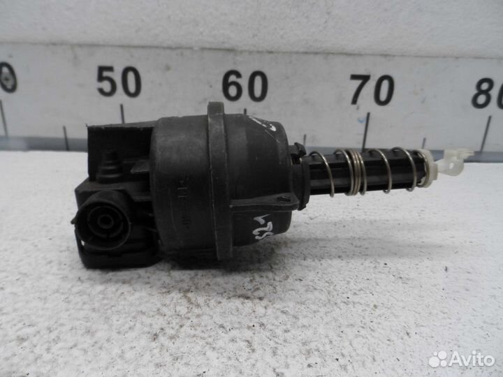 Клапан воздушный Mercedes Vito (Viano) W638 030584Z