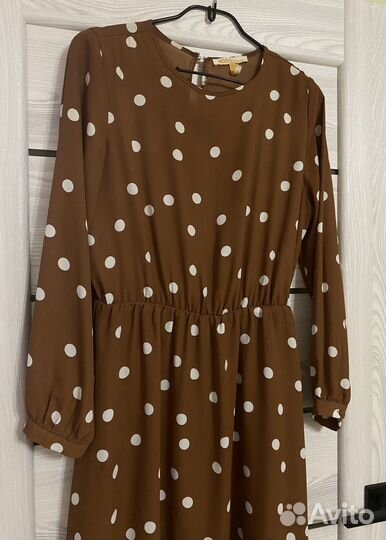 Платье в горошик