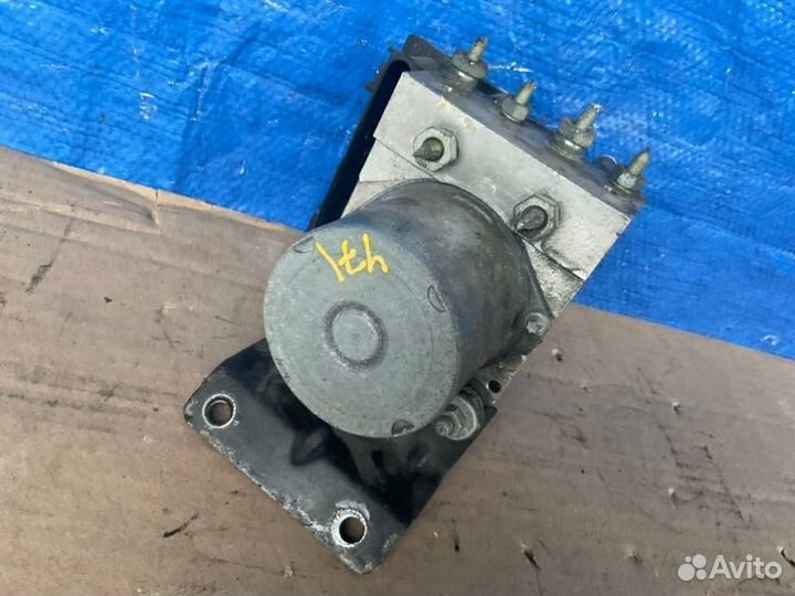 Блок abs Pontiac Gto 5G LS2 400HP 2005