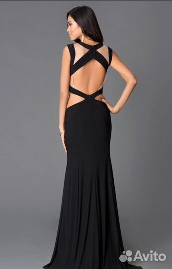 Вечернее платье