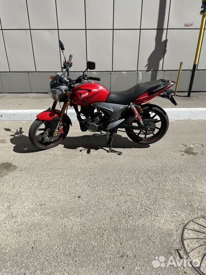 Stels flame 200
