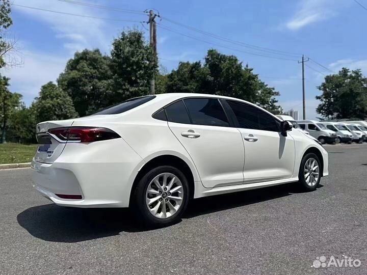 Toyota Corolla 1.2 CVT, 2021, 45 000 км