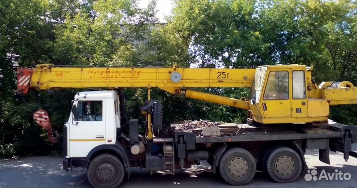 Автокран 25тн/21стрела