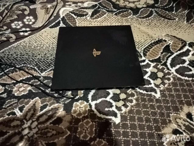Sony playstation 4 pro 1TB