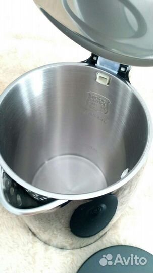 Электрочайник Midea MK-8073