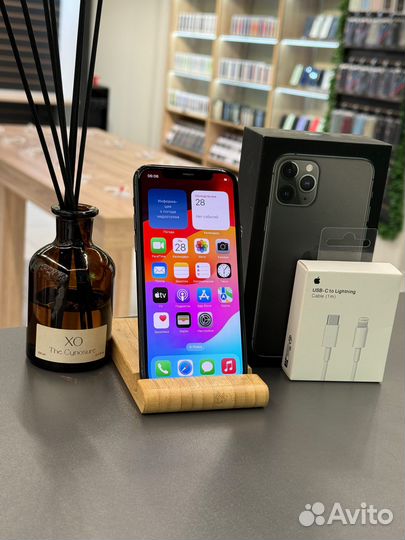 iPhone 11 Pro, 64 ГБ