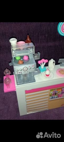 Игровой набор Барби и кафе-мороженное