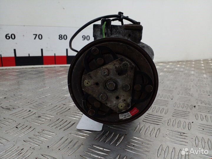 Компрессор кондиционера для Volkswagen Passat 5