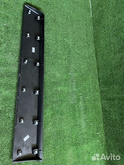 Молдинг двери Opel Mokka левый передний