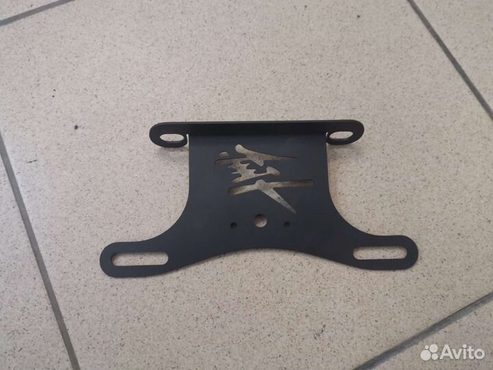 Кронштейн для номерного знака