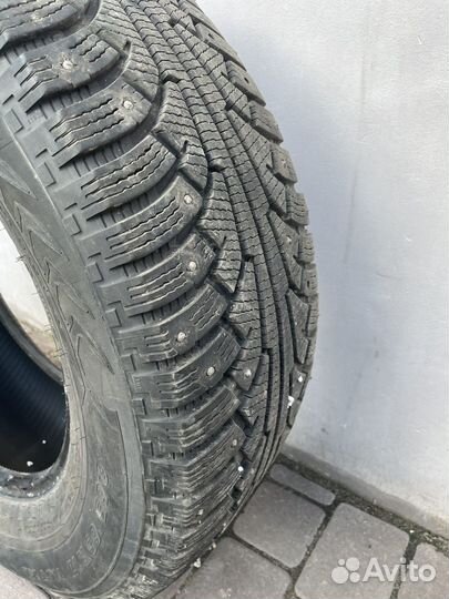 Nokian Tyres Hakkapeliitta 5 265/65 R17 100