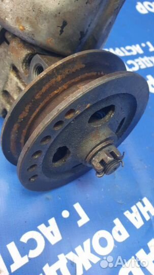 Гур. ЗИЛ 130 грузовой АВТОМОБИЛЬ 6.0L ZIL-130 V8