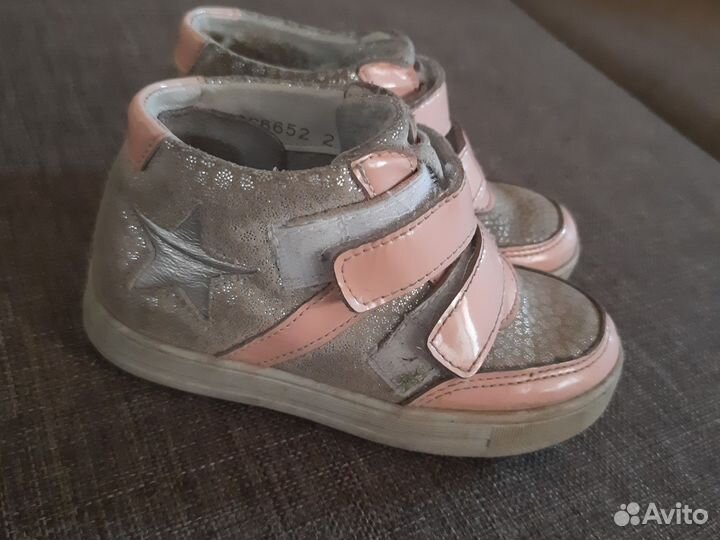 Ботинки для девочки