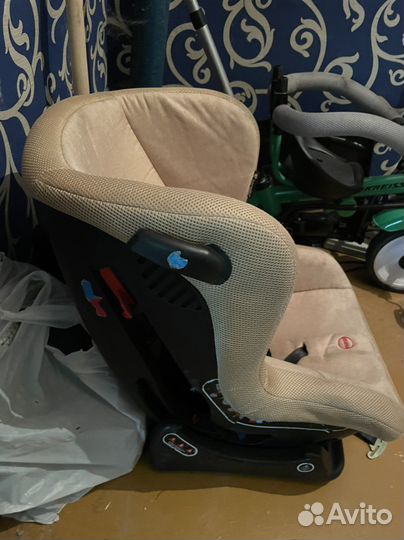 Детское кресло