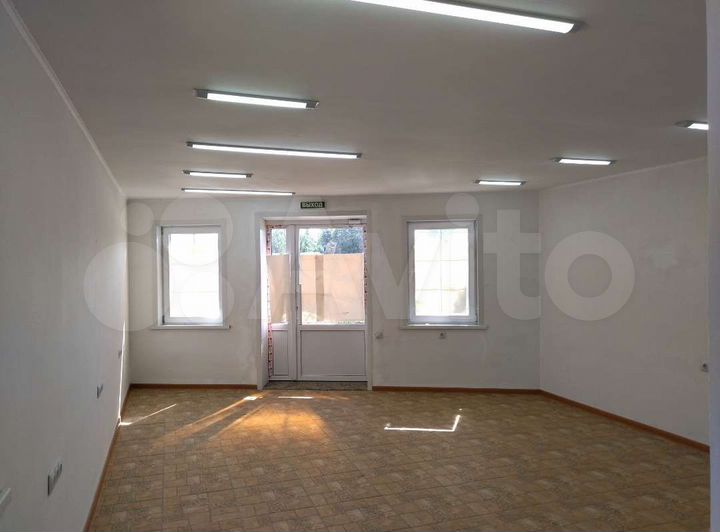 Дом 30 м² на участке 1 сот.