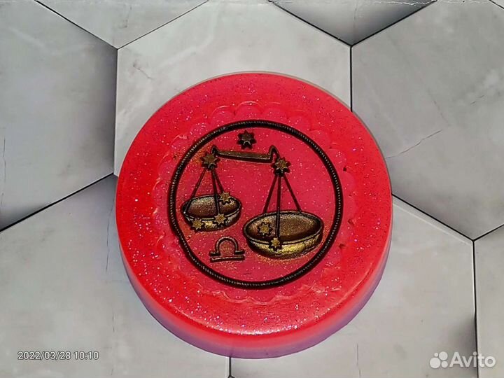 Мыло ручной работы со знаком зодиака