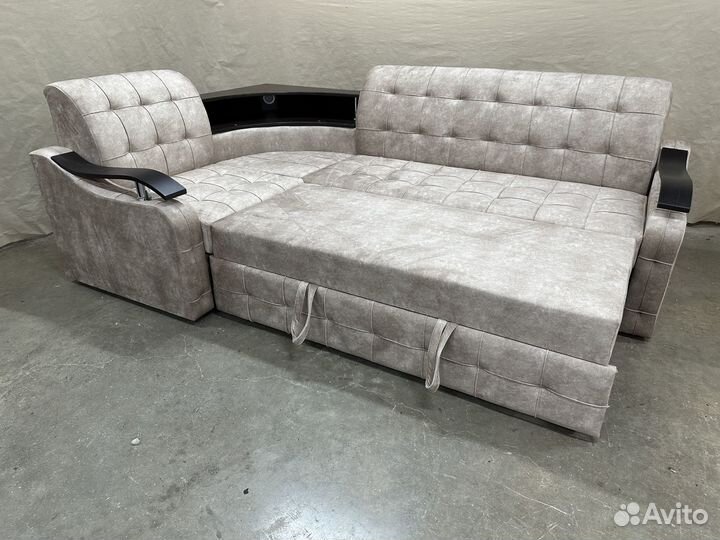 Диван угловой