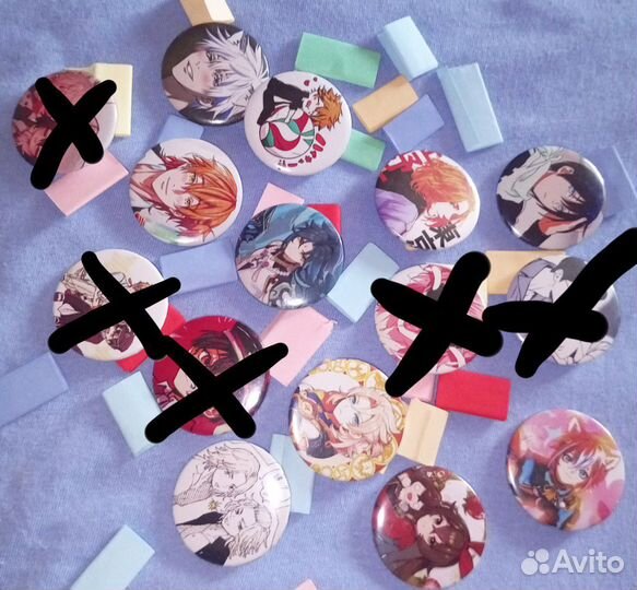 Значки аниме и др