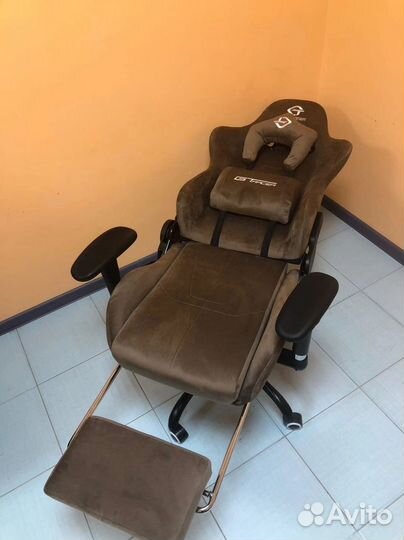 Кресло для игр. Игровое кресло с массажем