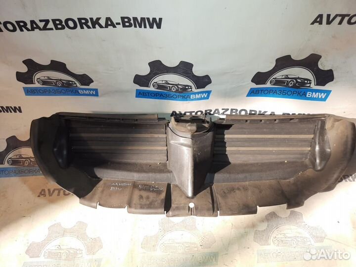 Воздухозаборник наружный (Жалюзи) BMW 3-серия E90