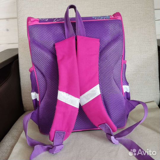 Рюкзак школьный