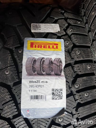 Pirelli Ice Zero 295/40 R21