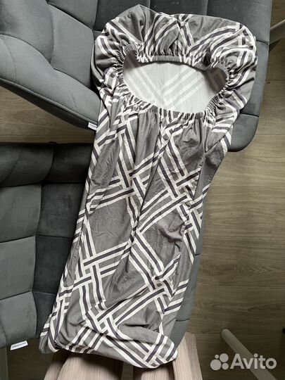 Чехлы на стулья 4 штуки универсальные