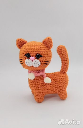 Вязанные котики