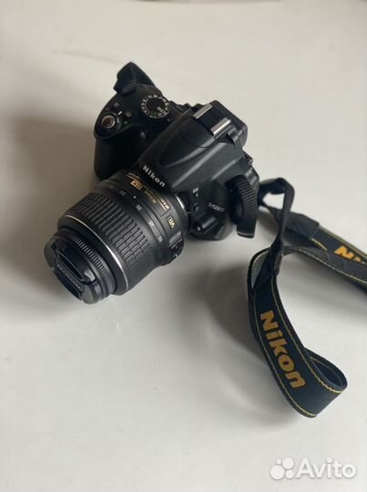 Фотоаппарат Nikon D5000, бленда, штатив, в чехлах