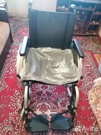 Коляска инвалидная