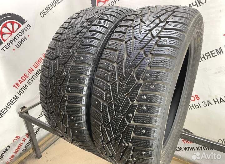 Goodyear Vector 4Seasons 235/55 R17 103S