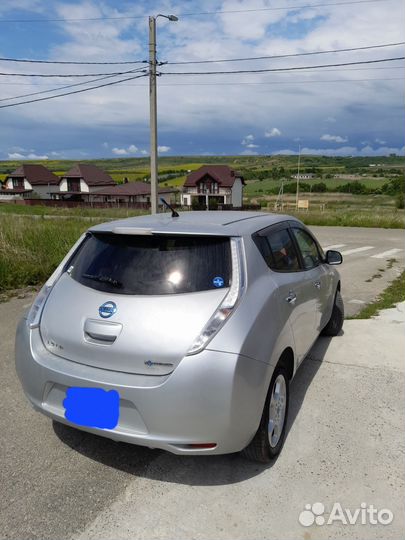 Nissan Leaf 109 л.с. AT, 2011, 80 000 км