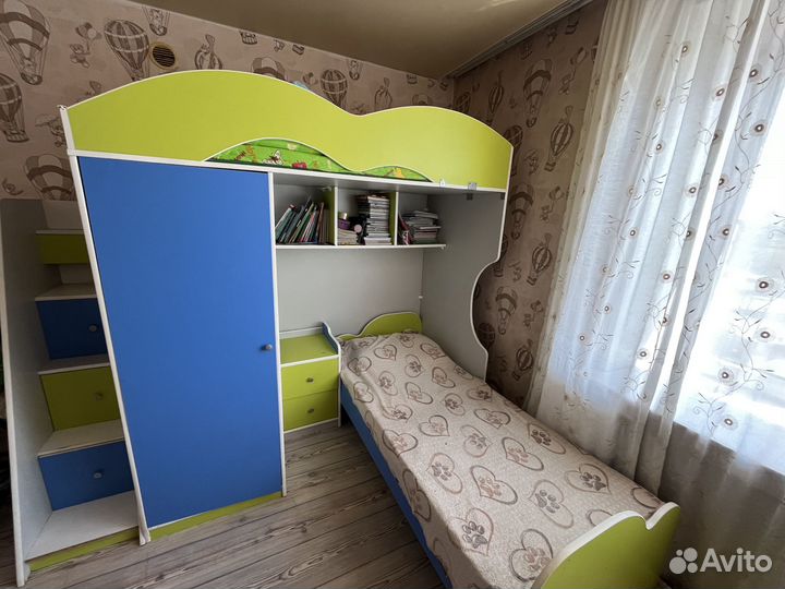 Двухъярусная кровать бу