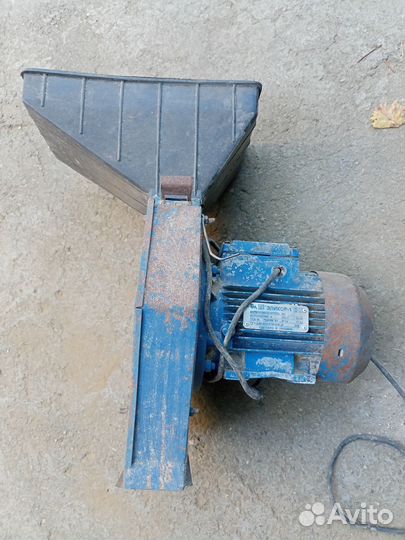 Электродвигатель 220в