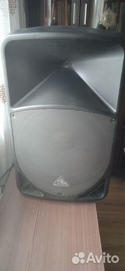 Акустическая система behringer B 115 eurolive