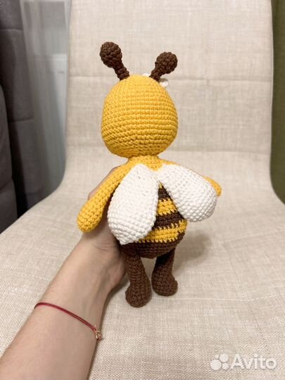Пчелка мягкая игрудка амигуруми
