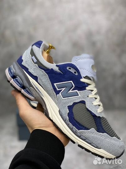 Кроссовки New Balance 2002R