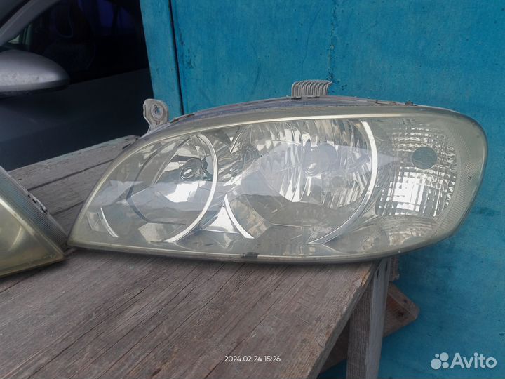 Фары на Kia Spectra