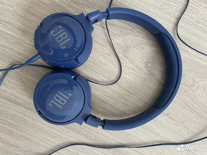 Беспроводные наушники jbl накладные