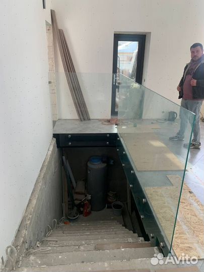 Стеклянные ограждения для балконов